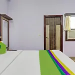 Hotel Premium Golden Era